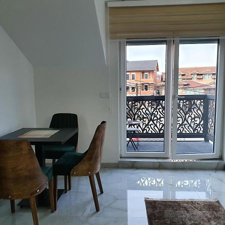 Apartmani Parice โนวีปาซาร์ ภายนอก รูปภาพ