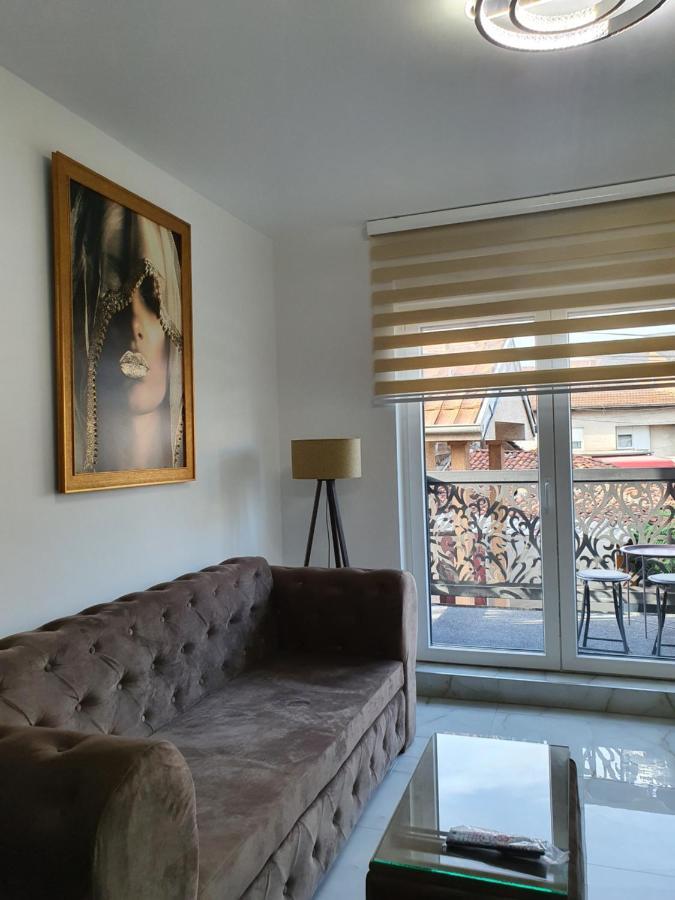 Apartmani Parice โนวีปาซาร์ ภายนอก รูปภาพ