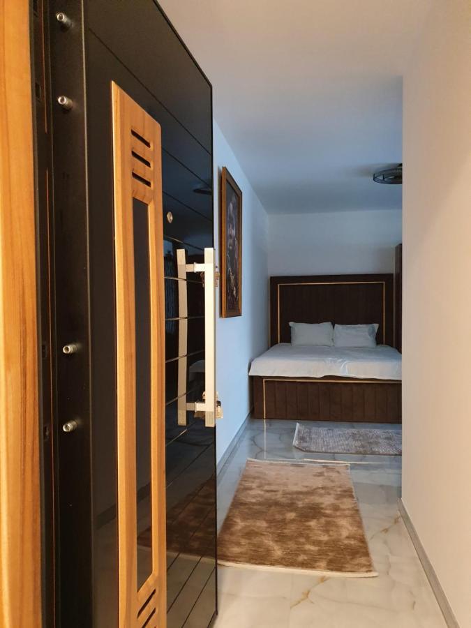 Apartmani Parice โนวีปาซาร์ ภายนอก รูปภาพ