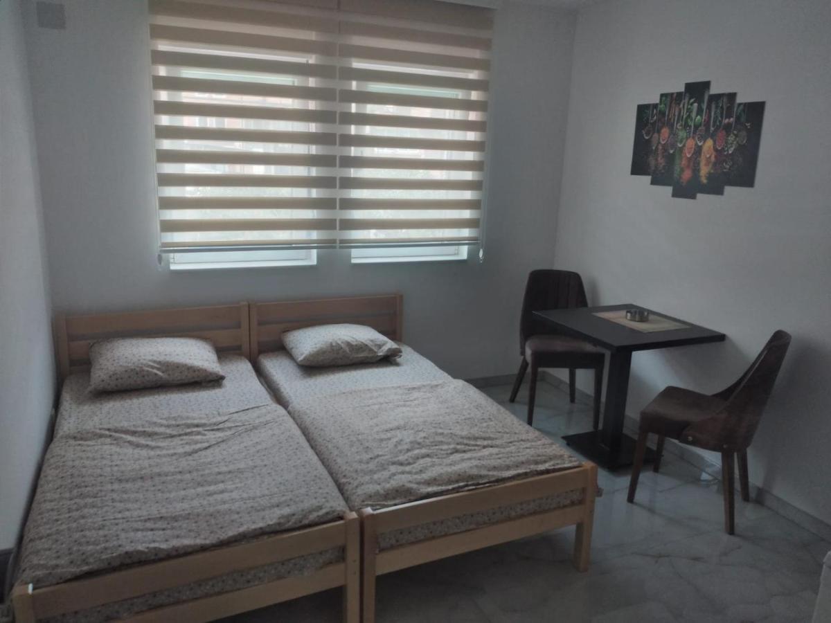 Apartmani Parice โนวีปาซาร์ ภายนอก รูปภาพ